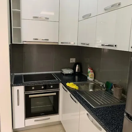 Apartment Luna Radhime